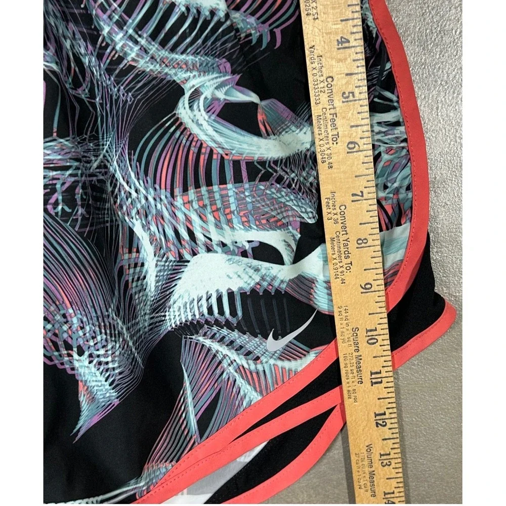 Nike Dri-FIT Running Shorts Women's Small Tempo‎ Abstract Geometric Print